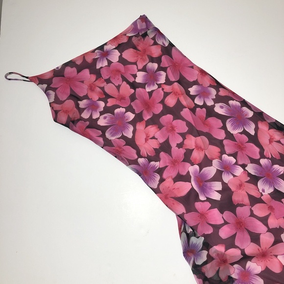 One shoulder dress - Picture 2 of 4